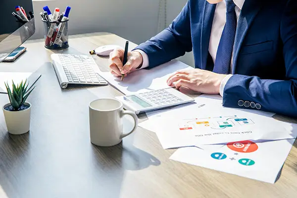 洪都拉斯的人到希腊旅游要多少钱