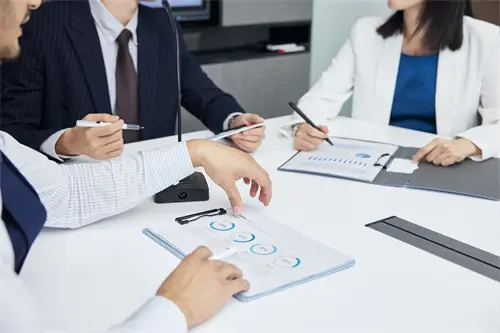 赤道几内亚那边到希腊旅游多少钱