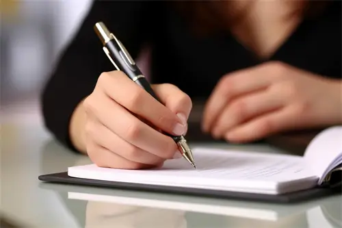 乌干达的人到希腊旅游多少钱