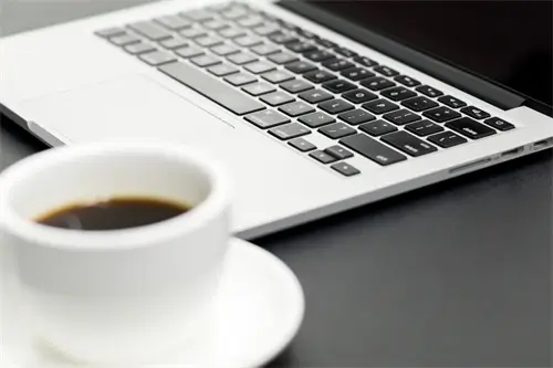 斯洛文尼亚的人到夏威夷旅游的老外避坑指南